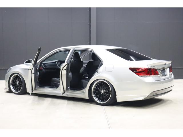 クラウンハイブリッド アスリートS アドバンストパッケージ特別仕様車 新品シルクブレイズエアロ 新品ロクサーニ深リム19インチホイール BLITZフルタップ車高調 新品黒ウッド&レザーコンビハンドル 純正8型HDDナビ 地デジTV ブルートゥース バックカメラ ETC(35枚目)