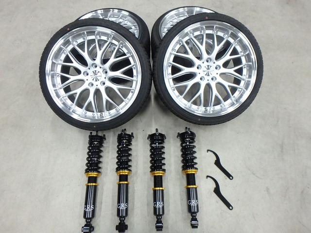 クラウンハイブリッド アスリートＳ　アドバンスパッケージ特別仕様車　新品シルクブレイズエアロ　新品ロクサーニ深リム１９インチＡＷ　新品ＧＲＳフルタップ車高調　新品トランクスポイラー　新品ハンドル　前後ドラレコ　純正８型ＨＤＤナビ　ブルートゥース　地デジＴＶ　ＥＴＣ（9枚目）