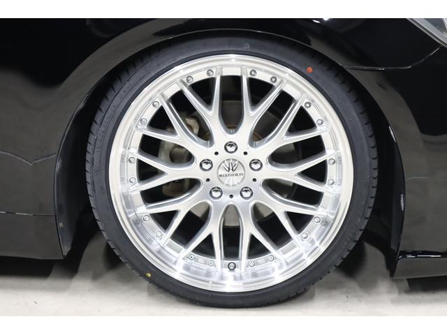 クラウンハイブリッド アスリートＳ　アドバンスパッケージ特別仕様車　新品シルクブレイズエアロ　新品ロクサーニ深リム１９インチＡＷ　新品ＧＲＳフルタップ車高調　新品トランクスポイラー　新品ハンドル　前後ドラレコ　純正８型ＨＤＤナビ　ブルートゥース　地デジＴＶ　ＥＴＣ（24枚目）