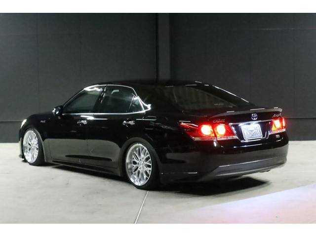 クラウンハイブリッド アスリートＳ　アドバンスパッケージ特別仕様車　新品シルクブレイズエアロ　新品ロクサーニ深リム１９インチＡＷ　新品ＧＲＳフルタップ車高調　新品トランクスポイラー　新品ハンドル　前後ドラレコ　純正８型ＨＤＤナビ　ブルートゥース　地デジＴＶ　ＥＴＣ（32枚目）