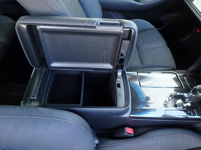 クラウンハイブリッド アスリートＳ　アドバンスパッケージ特別仕様車　新品シルクブレイズエアロ　新品ロクサーニ深リム１９インチＡＷ　新品ＧＲＳフルタップ車高調　新品トランクスポイラー　新品ハンドル　前後ドラレコ　純正８型ＨＤＤナビ　ブルートゥース　地デジＴＶ　ＥＴＣ（62枚目）