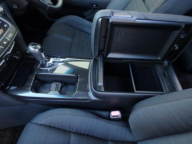 クラウンハイブリッド アスリートＳ　アドバンスパッケージ特別仕様車　新品シルクブレイズエアロ　新品ロクサーニ深リム１９インチＡＷ　新品ＧＲＳフルタップ車高調　新品トランクスポイラー　新品ハンドル　前後ドラレコ　純正８型ＨＤＤナビ　ブルートゥース　地デジＴＶ　ＥＴＣ（76枚目）