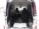 車いすの方がコミュニケーションを取りやすいセカンド席に乗車できます。