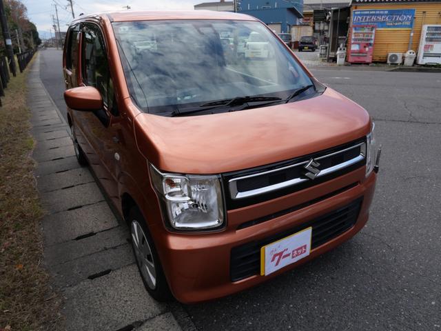 ワゴンＲ ハイブリッドＦＸ　スマートキー　プッシュスタート　ディスプレイオーディオ　バックモニター　オートエアコン　ヘッドアップディスプレイ　電動格納ミラー（4枚目）