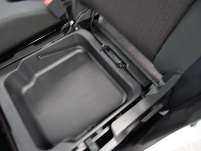 スペーシアカスタム ハイブリッドＸＳ　スマートキー　プッシュスタート　全方位モニター　フルセグ　両側電動スライドドア　シートヒーター　トラクションコントロール　ブレーキサポート　ヘッドアップディスプレイ　ステアリングヒーター（25枚目）