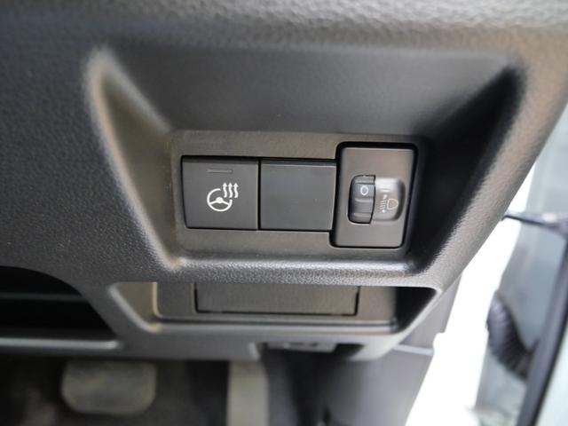 スペーシアカスタム ハイブリッドＸＳ　スマートキー　プッシュスタート　全方位モニター　フルセグ　両側電動スライドドア　シートヒーター　トラクションコントロール　ブレーキサポート　ヘッドアップディスプレイ　ステアリングヒーター（35枚目）