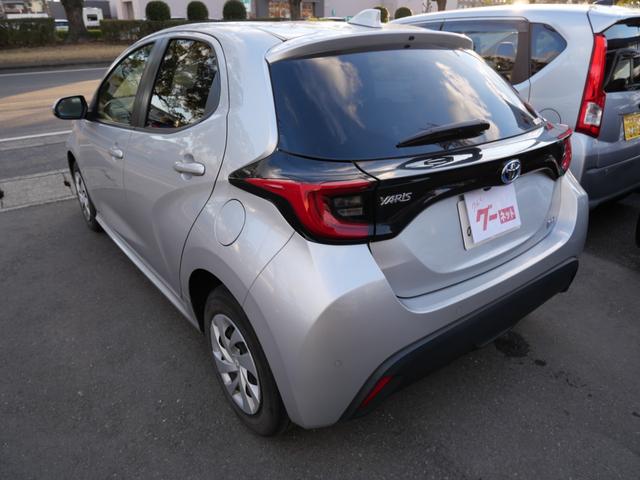 ヤリス ハイブリッドG ナビ バックモニター ETC オートエアコン ドライブレコーダー 3目ヘッドライト トラクションコントロール USBポート スマートキー プッシュスタート(5枚目)