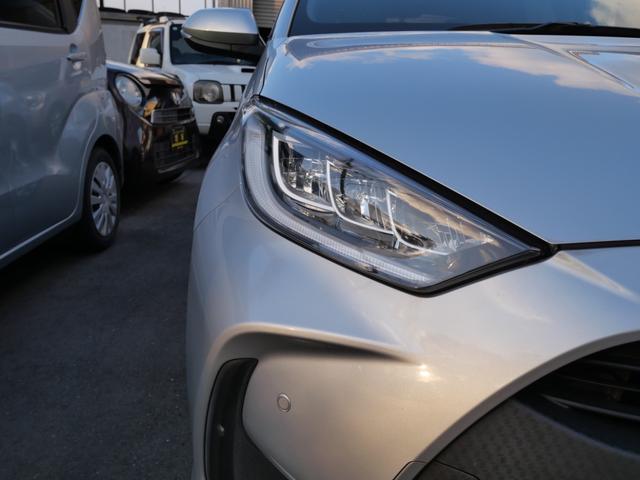 ヤリス ハイブリッドG ナビ バックモニター ETC オートエアコン ドライブレコーダー 3目ヘッドライト トラクションコントロール USBポート スマートキー プッシュスタート(8枚目)