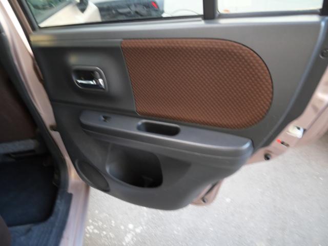 アルトラパン ＸＬ　ナビ　フルセグ　スマートキー　プッシュスタート　オートエアコン　電動格納ミラー　ベンチシート　パワーウィンドウ　パワーステアリング（12枚目）