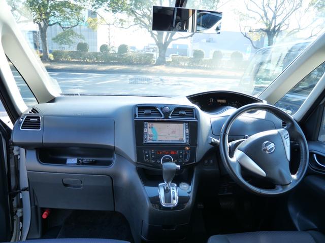 セレナ ハイウェイスター　両側電動スライドドア　ナビ　フルセグ　バックモニター　オートエアコン　インテリジェントキー　プッシュスタート　ＥＴＣ　フリップダウンモニター（7枚目）