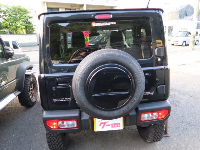 ジムニー ＸＣ　届け出済み未使用車　リフトアップ　リヤパーキングセンサー　社外１６インチアルミホイール　ＭＴタイヤ　エアコン　パワーウィンドウ（6枚目）