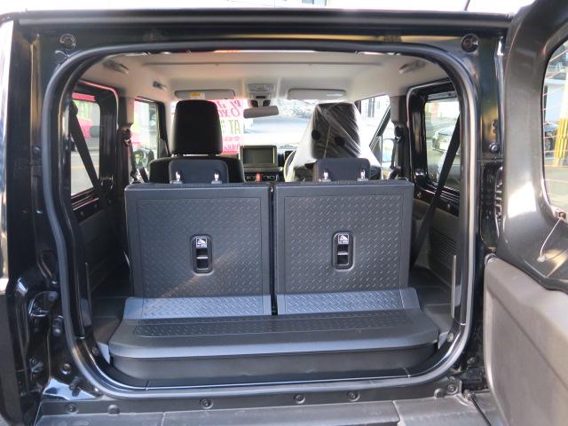 ジムニー ＸＣ　届け出済み未使用車　リフトアップ　リヤパーキングセンサー　社外１６インチアルミホイール　ＭＴタイヤ　エアコン　パワーウィンドウ（20枚目）