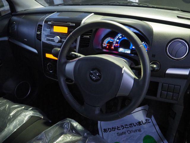 X HID CD スマートキー 電動格納ミラー ベンチシート CVT アルミホイール 盗難防止システム 衝突安全ボディ ABS エアコン パワーステアリング(2枚目)