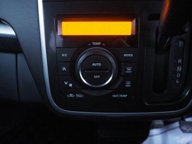 X HID CD スマートキー 電動格納ミラー ベンチシート CVT アルミホイール 盗難防止システム 衝突安全ボディ ABS エアコン パワーステアリング(4枚目)