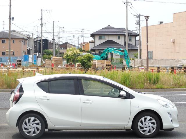 アクア Ｇ　フルセグナビ　ＥＴＣ　スマキー　ＢＫカメラ　ステリモ　禁煙車　レンタカーアップ　点検記録簿　アイドリングストップ　クルーズコントロール　フルフラットシート（5枚目）