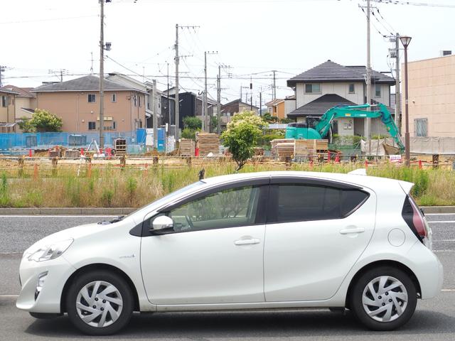 アクア Ｇ　フルセグナビ　ＥＴＣ　スマキー　ＢＫカメラ　ステリモ　禁煙車　レンタカーアップ　点検記録簿　アイドリングストップ　クルーズコントロール　フルフラットシート（8枚目）
