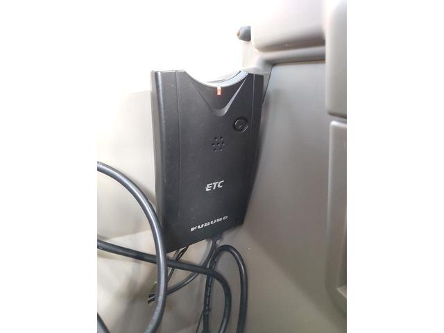 Ｎ－ＢＯＸ Ｇ・Ｌパッケージ　ＥＴＣ　両側スライド・片側電動　ナビ　ＴＶ　スマートキー　アイドリングストップ　電動格納ミラー　ベンチシート　ＣＶＴ　盗難防止システム　ＡＢＳ　ＥＳＣ　アルミホイール　衝突安全ボディ　エアコン（48枚目）