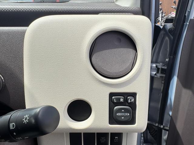 ポルテ Ｘ　電動スライドドア　アイドリングストップ　電動格納ミラー　ウォークスルー　ＣＶＴ　ＣＤ　衝突安全ボディ　ＡＢＳ　ＥＳＣ　エアコン　パワーステアリング（64枚目）