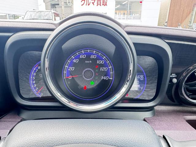 Ｎ－ＯＮＥ プレミアム・Ｌパッケージ　バックカメラ　ナビ　ＴＶ　オートライト　ＨＩＤ　スマートキー　アイドリングストップ　電動格納ミラー　ベンチシート　ＣＶＴ　盗難防止システム　ＡＢＳ　ＥＳＣ　ＣＤ　ＤＶＤ再生　ＵＳＢ　アルミホイール（62枚目）