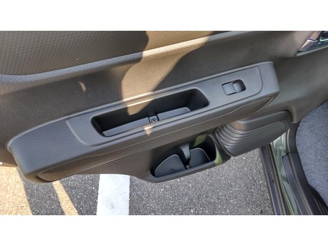 ハスラー タフワイルド クリアランスソナー オートクルーズコントロール レーンアシスト 衝突被害軽減システム オートライト LEDヘッドランプ ヘッドライトウォッシャー スマートキー アイドリングストップ 電動格納ミラー(69枚目)