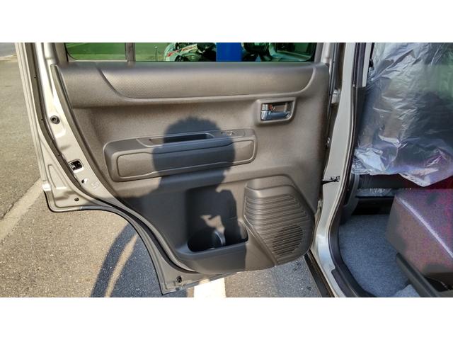 ハスラー タフワイルド クリアランスソナー オートクルーズコントロール レーンアシスト 衝突被害軽減システム オートライト LEDヘッドランプ ヘッドライトウォッシャー スマートキー アイドリングストップ 電動格納ミラー(33枚目)