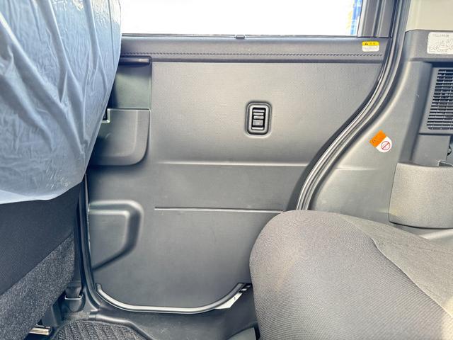 ルーミー カスタムG S ETC バックカメラ ナビ 両側電動スライドドア クリアランスソナー オートクルーズコントロール 衝突被害軽減システム アルミホイール オートライト LEDヘッドランプ スマートキー(44枚目)