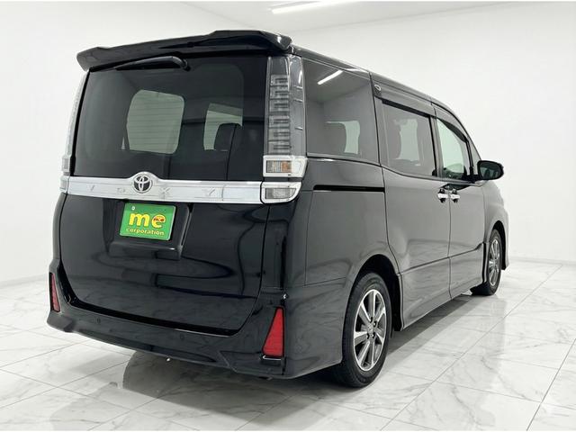 ヴォクシー ＺＳ　煌ＩＩＩ　ＥＴＣ　バックカメラ　ナビ　ＴＶ　クリアランスソナー　オートクルーズコントロール　レーンアシスト　衝突被害軽減システム　両側電動スライドドア　オートマチックハイビーム　オートライト　ＬＥＤヘッドランプ（34枚目）