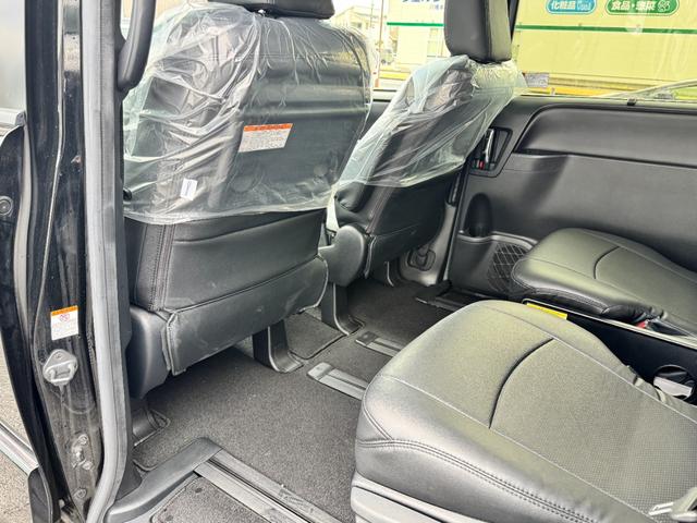 ヴォクシー ＺＳ　煌ＩＩＩ　ＥＴＣ　バックカメラ　ナビ　ＴＶ　クリアランスソナー　オートクルーズコントロール　レーンアシスト　衝突被害軽減システム　両側電動スライドドア　オートマチックハイビーム　オートライト　ＬＥＤヘッドランプ（67枚目）