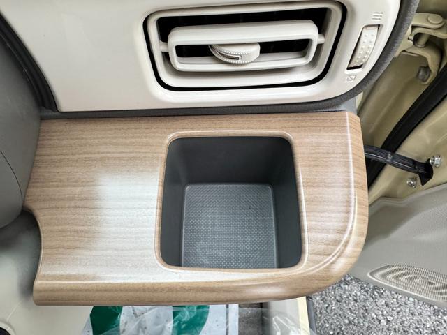 アルトラパン X ETC バックカメラ ナビ 衝突被害軽減システム オートライト HID スマートキー アイドリングストップ 電動格納ミラー シートヒーター ベンチシート CVT 盗難防止システム ABS ESC CD(54枚目)