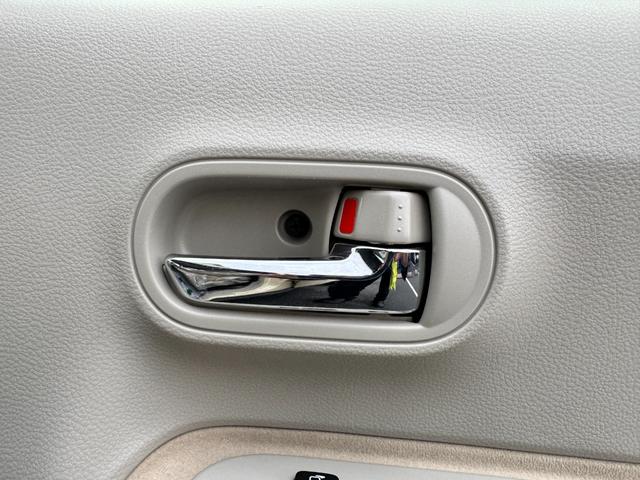 アルトラパン X ETC バックカメラ ナビ 衝突被害軽減システム オートライト HID スマートキー アイドリングストップ 電動格納ミラー シートヒーター ベンチシート CVT 盗難防止システム ABS ESC CD(57枚目)