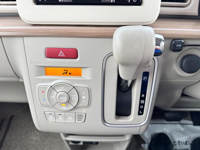 アルトラパン X ETC バックカメラ ナビ 衝突被害軽減システム オートライト HID スマートキー アイドリングストップ 電動格納ミラー シートヒーター ベンチシート CVT 盗難防止システム ABS ESC CD(74枚目)