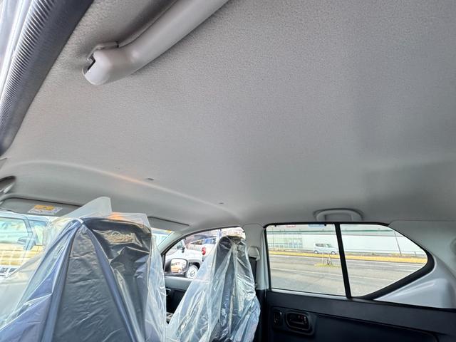 アルト S クリアランスソナー レーンアシスト 衝突被害軽減システム アイドリングストップ 電動格納ミラー シートヒーター CVT 盗難防止システム ABS ESC CD ミュージックプレイヤー接続可(37枚目)