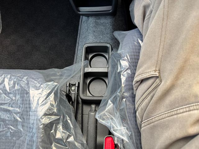 アルト S クリアランスソナー レーンアシスト 衝突被害軽減システム アイドリングストップ 電動格納ミラー シートヒーター CVT 盗難防止システム ABS ESC CD ミュージックプレイヤー接続可(50枚目)