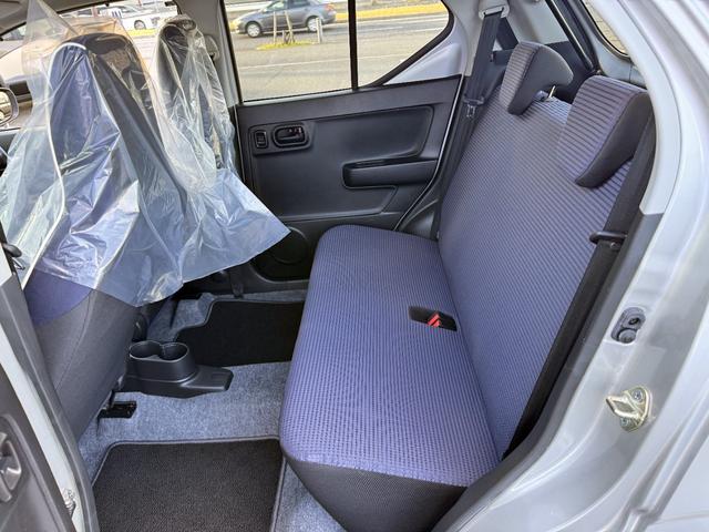 アルト S クリアランスソナー レーンアシスト 衝突被害軽減システム アイドリングストップ 電動格納ミラー シートヒーター CVT 盗難防止システム ABS ESC CD ミュージックプレイヤー接続可(64枚目)