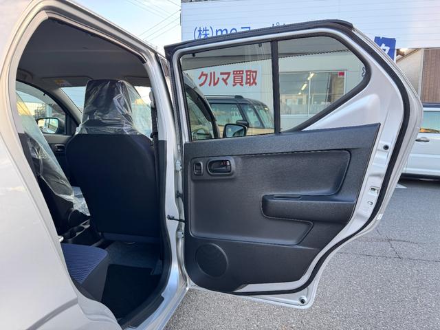 アルト S クリアランスソナー レーンアシスト 衝突被害軽減システム アイドリングストップ 電動格納ミラー シートヒーター CVT 盗難防止システム ABS ESC CD ミュージックプレイヤー接続可(76枚目)