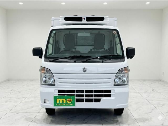 キャリイトラック 　ＡＴ　クリアランスソナー　オートライト　ＥＳＣ　エアコン　パワーステアリング　パワーウィンドウ　運転席エアバッグ　助手席エアバッグ　記録簿（23枚目）