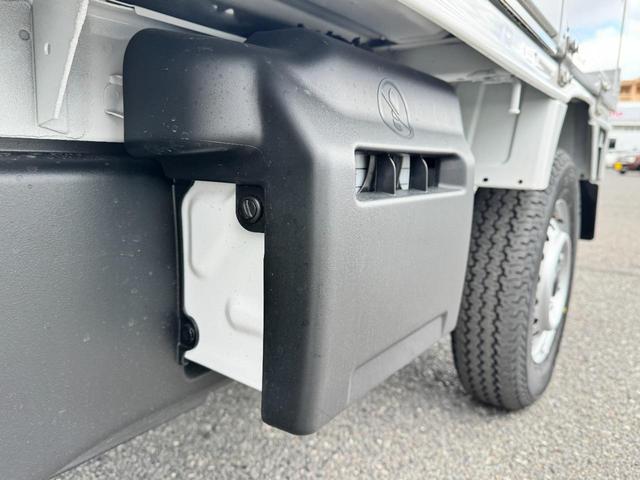 キャリイトラック 　ＡＴ　クリアランスソナー　オートライト　ＥＳＣ　エアコン　パワーステアリング　パワーウィンドウ　運転席エアバッグ　助手席エアバッグ　記録簿（50枚目）