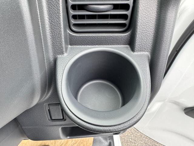 キャリイトラック 　ＡＴ　クリアランスソナー　オートライト　ＥＳＣ　エアコン　パワーステアリング　パワーウィンドウ　運転席エアバッグ　助手席エアバッグ　記録簿（61枚目）