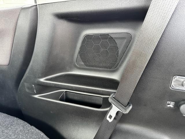 ソリオ ハイブリッドＭＸ　全周囲カメラ　ナビ　ＴＶ　両側スライド・片側電動　オートクルーズコントロール　レーンアシスト　衝突被害軽減システム　アルミホイール　スマートキー　アイドリングストップ　電動格納ミラー　シートヒーター（51枚目）