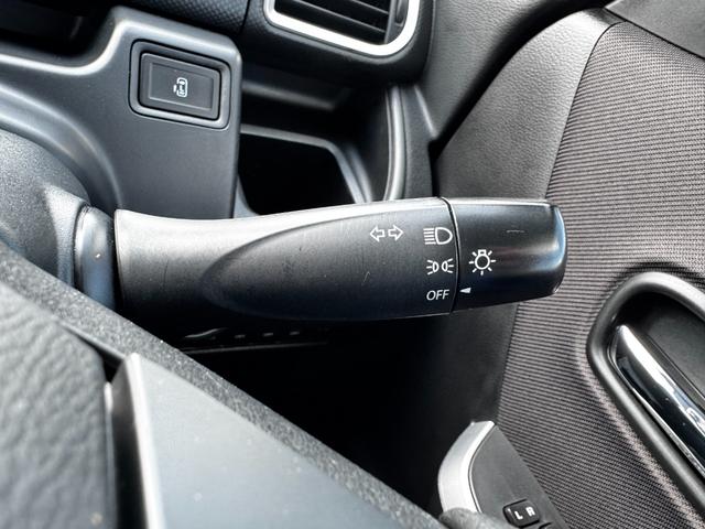 ソリオ ハイブリッドＭＸ　全周囲カメラ　ナビ　ＴＶ　両側スライド・片側電動　オートクルーズコントロール　レーンアシスト　衝突被害軽減システム　アルミホイール　スマートキー　アイドリングストップ　電動格納ミラー　シートヒーター（63枚目）