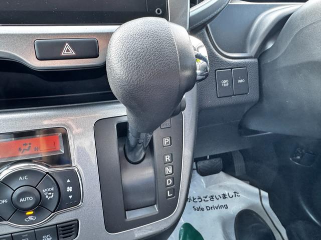 ソリオ ハイブリッドＭＸ　全周囲カメラ　ナビ　ＴＶ　両側スライド・片側電動　オートクルーズコントロール　レーンアシスト　衝突被害軽減システム　アルミホイール　スマートキー　アイドリングストップ　電動格納ミラー　シートヒーター（66枚目）