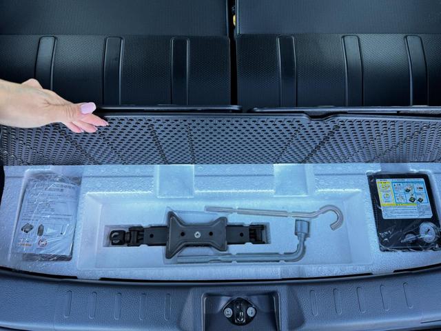 ハスラー Ｇ　衝突被害軽減システム　スマートキー　アイドリングストップ　電動格納ミラー　シートヒーター　ベンチシート　ＣＶＴ　盗難防止システム　ＡＢＳ　ＥＳＣ　ＣＤ　衝突安全ボディ　エアコン　パワーステアリング（43枚目）