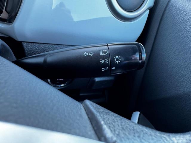 ハスラー Ｇ　衝突被害軽減システム　スマートキー　アイドリングストップ　電動格納ミラー　シートヒーター　ベンチシート　ＣＶＴ　盗難防止システム　ＡＢＳ　ＥＳＣ　ＣＤ　衝突安全ボディ　エアコン　パワーステアリング（52枚目）