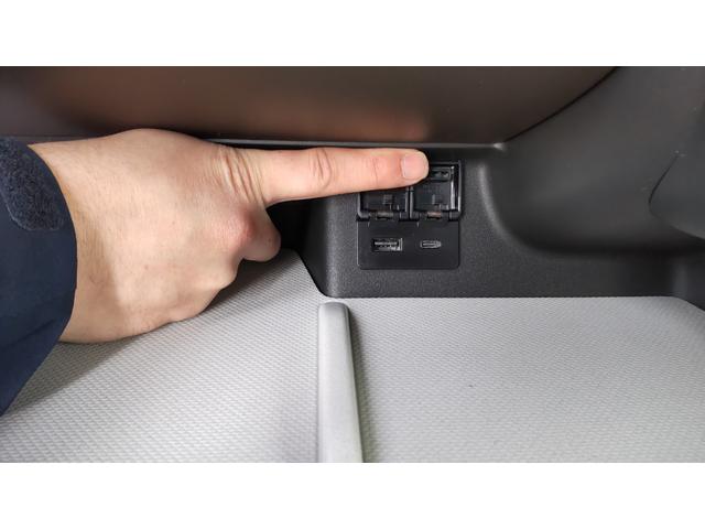 スペーシア ハイブリッドＸ　両側電動スライドドア　クリアランスソナー　衝突被害軽減システム　オートライト　ＬＥＤヘッドランプ　スマートキー　アイドリングストップ　電動格納ミラー　シートヒーター　ベンチシート　ＣＶＴ（43枚目）