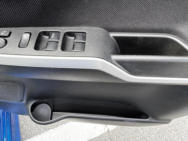 ソリオバンディット ハイブリッドMV 全周囲カメラ ナビ TV レーンアシスト 衝突被害軽減システム 両側スライド・片側電動 オートライト LEDヘッドランプ スマートキー アイドリングストップ 電動格納ミラー シートヒーター(46枚目)