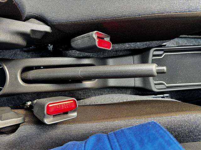 キャロル ハイブリッドGX クリアランスソナー レーンアシスト 衝突被害軽減システム オートライト LEDヘッドランプ スマートキー アイドリングストップ 電動格納ミラー シートヒーター CVT 盗難防止システム ABS ESC(39枚目)