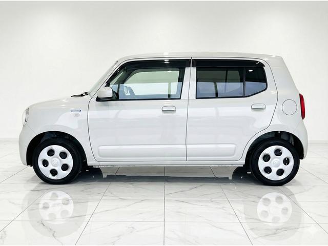 アルト ハイブリッドＳ　ＥＴＣ　バックカメラ　クリアランスソナー　レーンアシスト　衝突被害軽減システム　オートライト　ＬＥＤヘッドランプ　キーレスエントリー　アイドリングストップ　電動格納ミラー　シートヒーター　ＣＶＴ（28枚目）