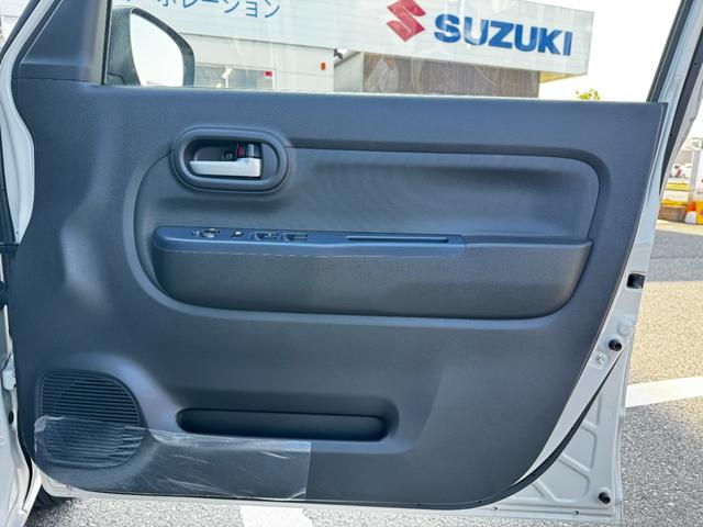 アルト ハイブリッドＳ　ＥＴＣ　バックカメラ　クリアランスソナー　レーンアシスト　衝突被害軽減システム　オートライト　ＬＥＤヘッドランプ　キーレスエントリー　アイドリングストップ　電動格納ミラー　シートヒーター　ＣＶＴ（43枚目）