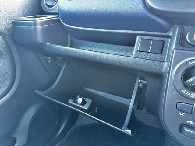 アルト ハイブリッドＳ　ＥＴＣ　バックカメラ　クリアランスソナー　レーンアシスト　衝突被害軽減システム　オートライト　ＬＥＤヘッドランプ　キーレスエントリー　アイドリングストップ　電動格納ミラー　シートヒーター　ＣＶＴ（54枚目）