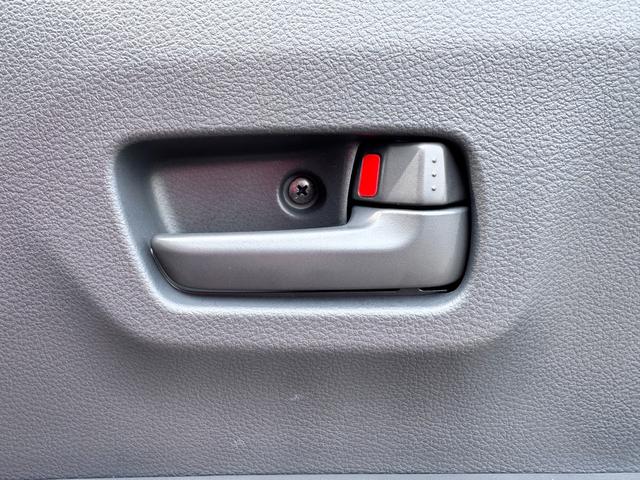 ハスラー Ｘ　バックカメラ　ナビ　ＴＶ　衝突被害軽減システム　オートライト　ＨＩＤ　スマートキー　アイドリングストップ　電動格納ミラー　シートヒーター　ベンチシート　ＣＶＴ　盗難防止システム　ＡＢＳ　ＥＳＣ　ＣＤ（37枚目）